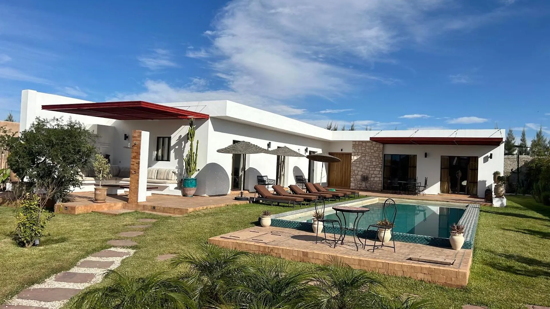 Villa Ehzzara Piscine Chauffee 에사우이라